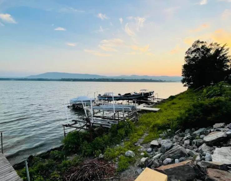 10 Acres Campground (Thumbnail)