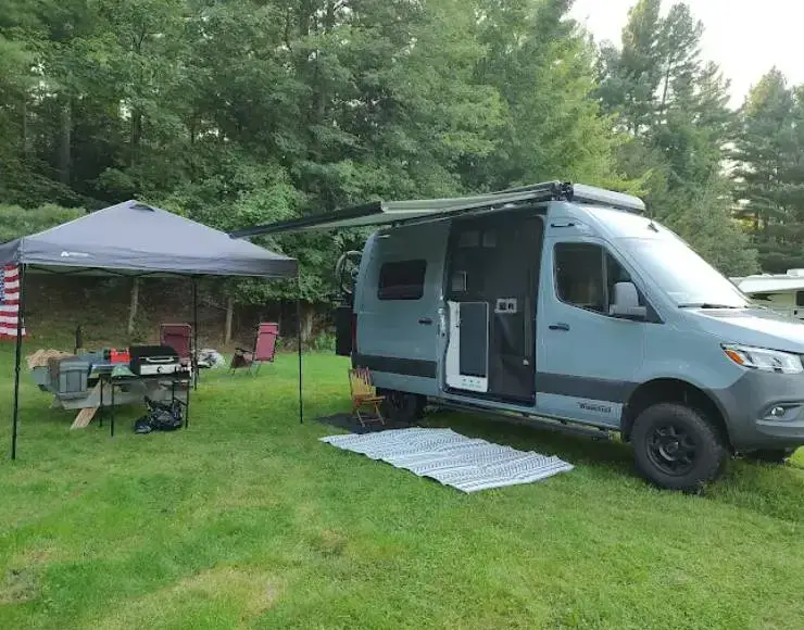 Base Camp RV Park and Campground (Thumbnail)