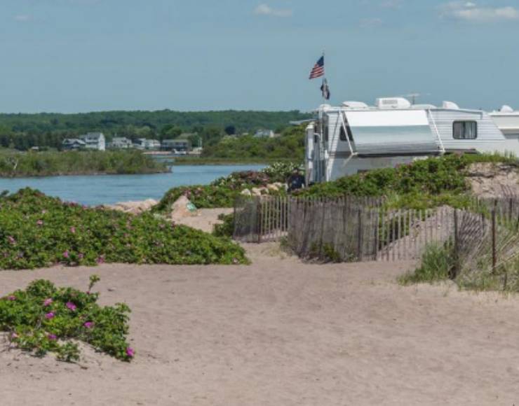 Campsite Wells Fargo (Thumbnail)