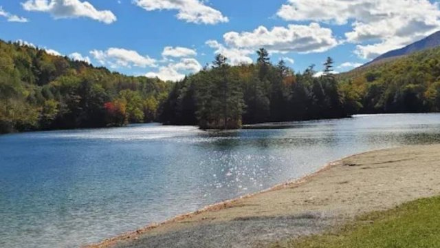 Emerald Lake State Park (Thumbnail)