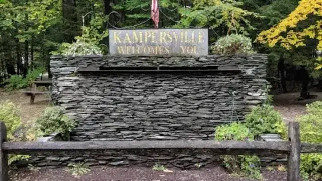 Lake Dunmore Kampersville (Thumbnail)