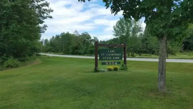 Lake St. Catherine State Park (Thumbnail)