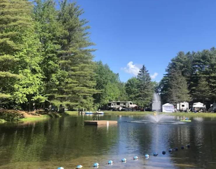 Pine Hollow Campground – Pownal VERMONT (Thumbnail)